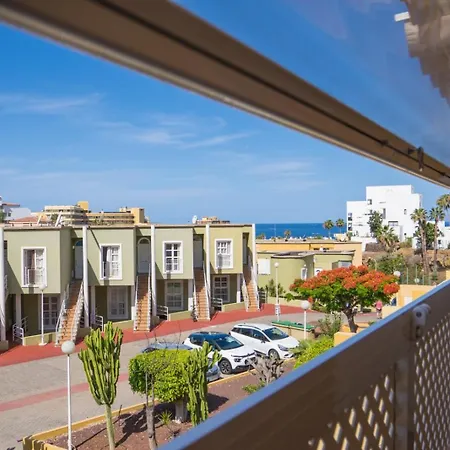 Orlando Tenerife Sur Mikey208e207 * Costa Adeje (Tenerife)